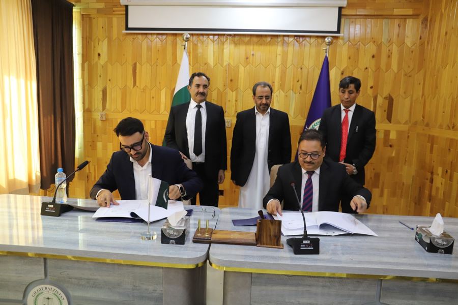 Signing the MoU with the Gilgit-Baltistan Judicial Academy
